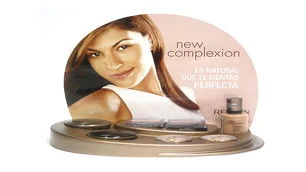 Exhibidor New Complexion Revlon